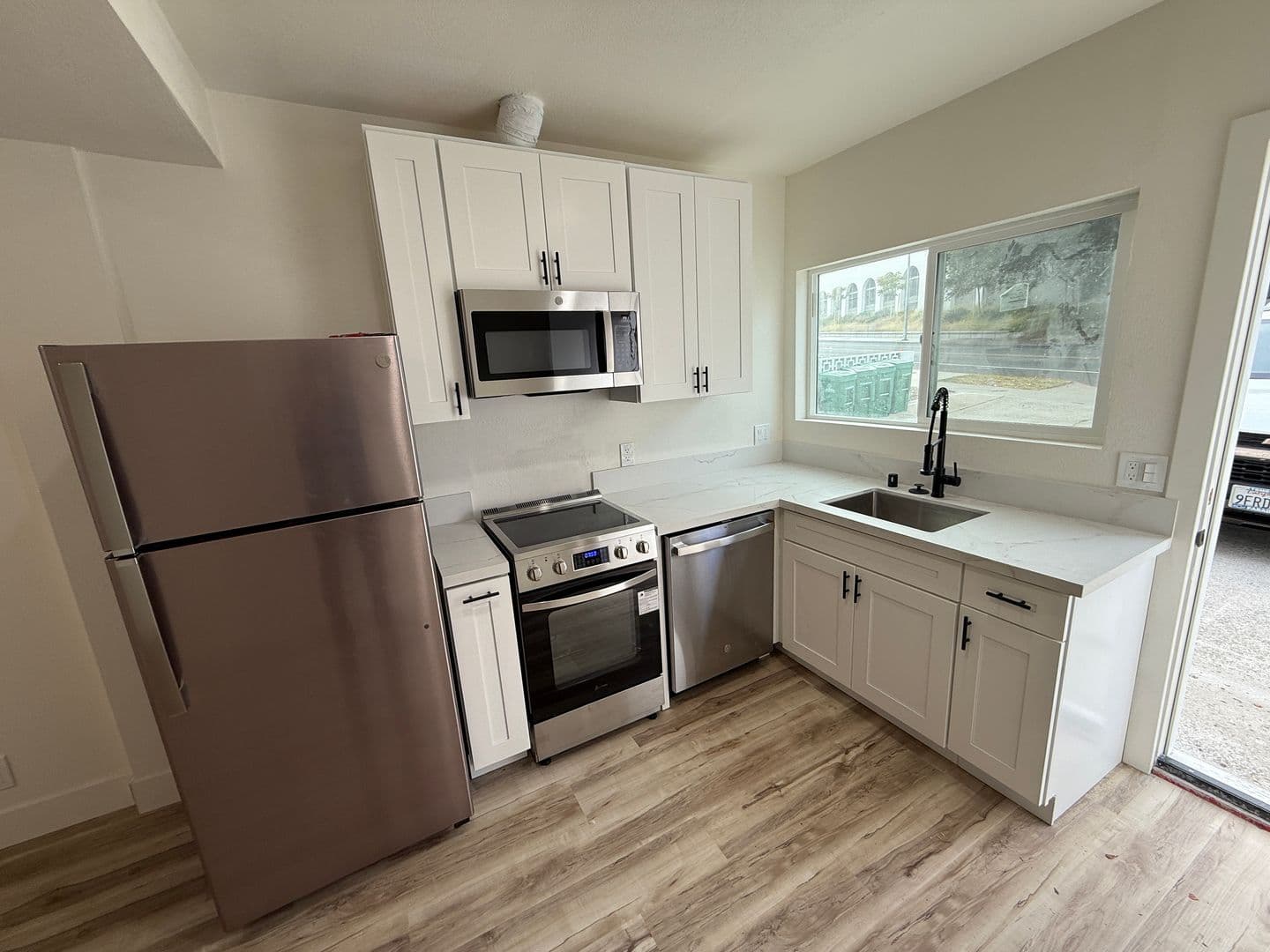 San Diego Apartment: 2312-2318 Chatsworth Blvd