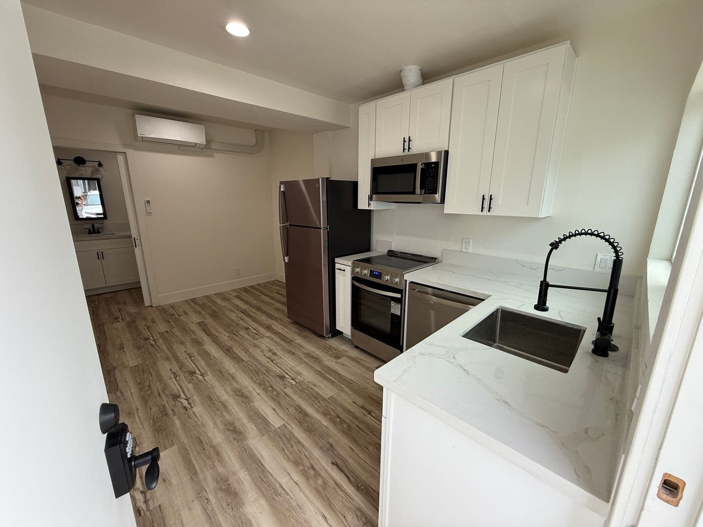 San Diego Apartment: 2312-2318 Chatsworth Blvd