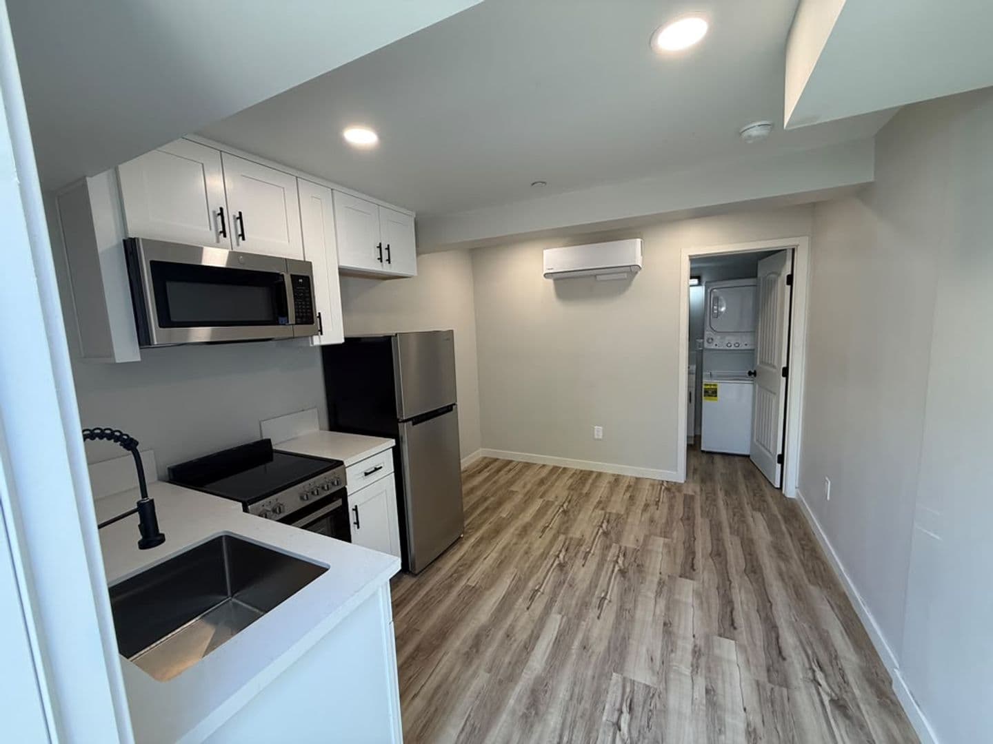San Diego Apartment: 3513-3533 1st Ave