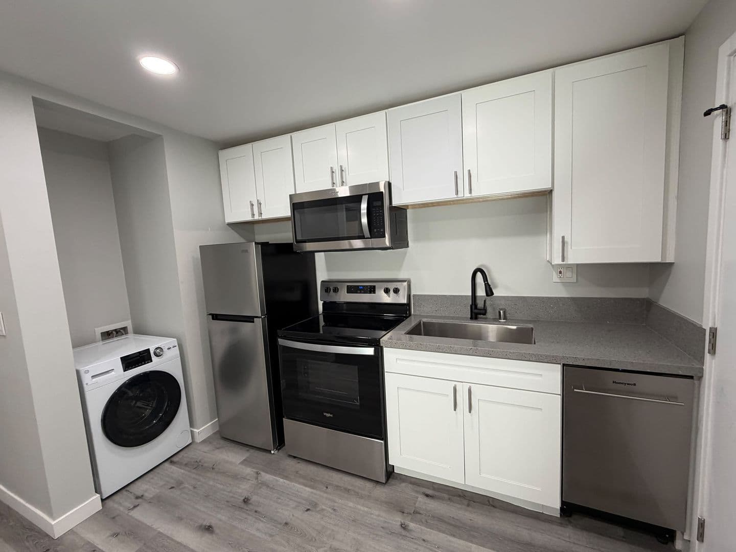 San Diego Apartment: 3513-3533 1st Ave