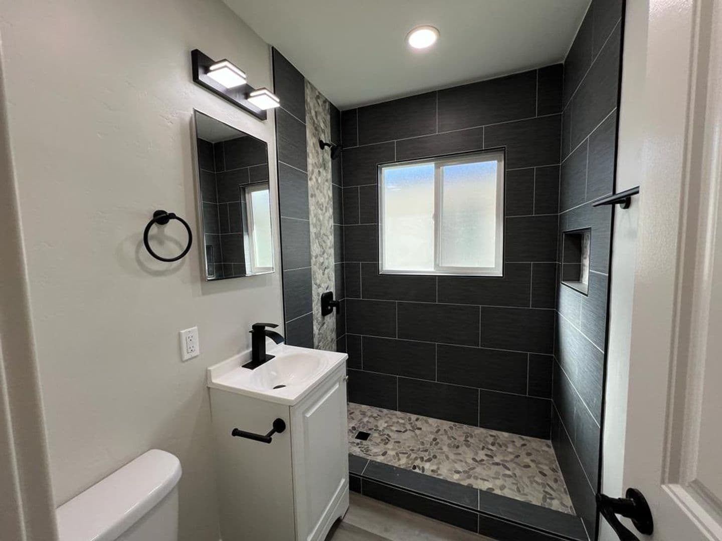 San Diego Apartment: 3946-3950 Mississippi Street