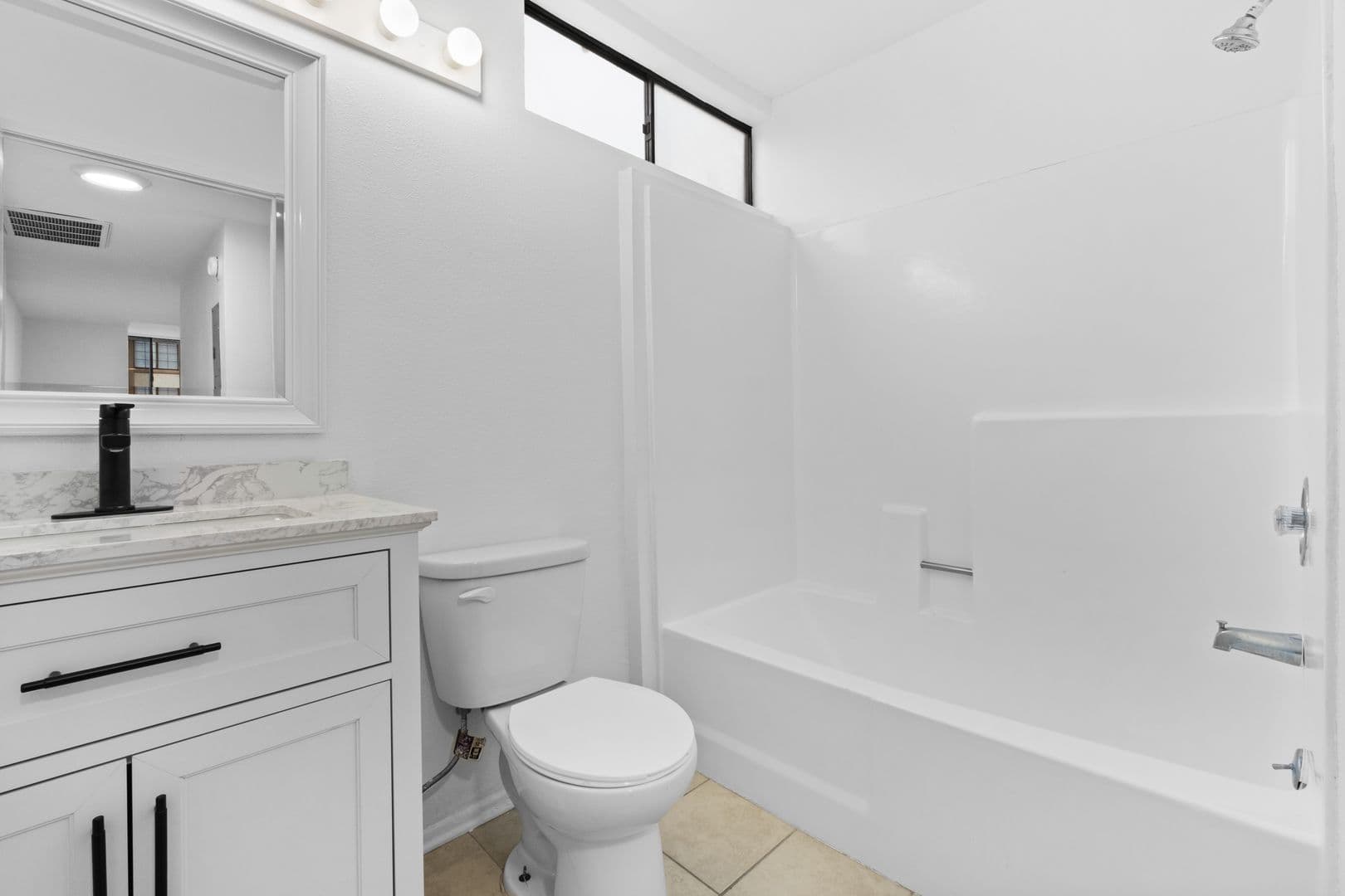 Valley Village Apartment: 5401 Rhodes Ave