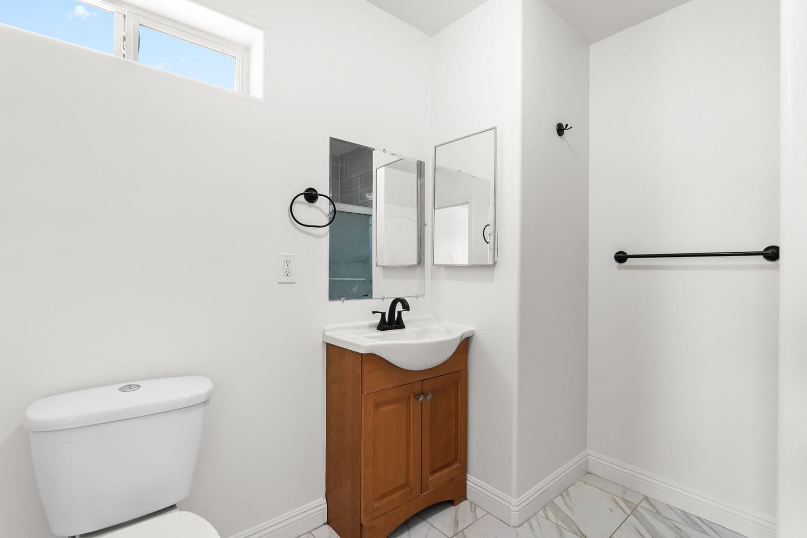Los Angeles Condo: 1530 N Soto St