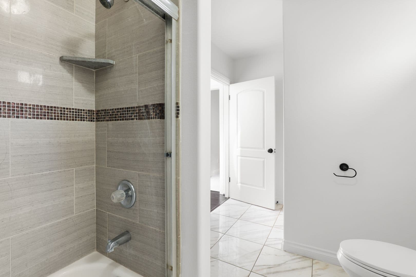 Los Angeles Condo: 1530 N Soto St