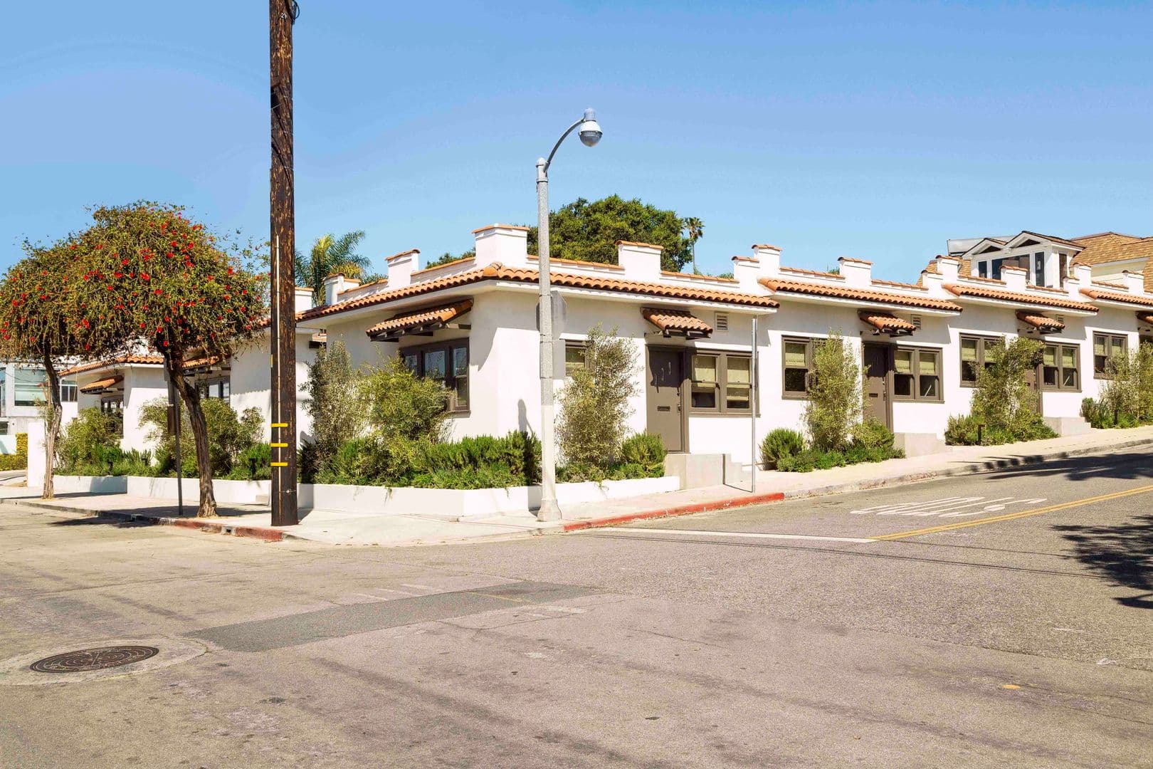 Santa Monica Condo: 2545 2nd St.