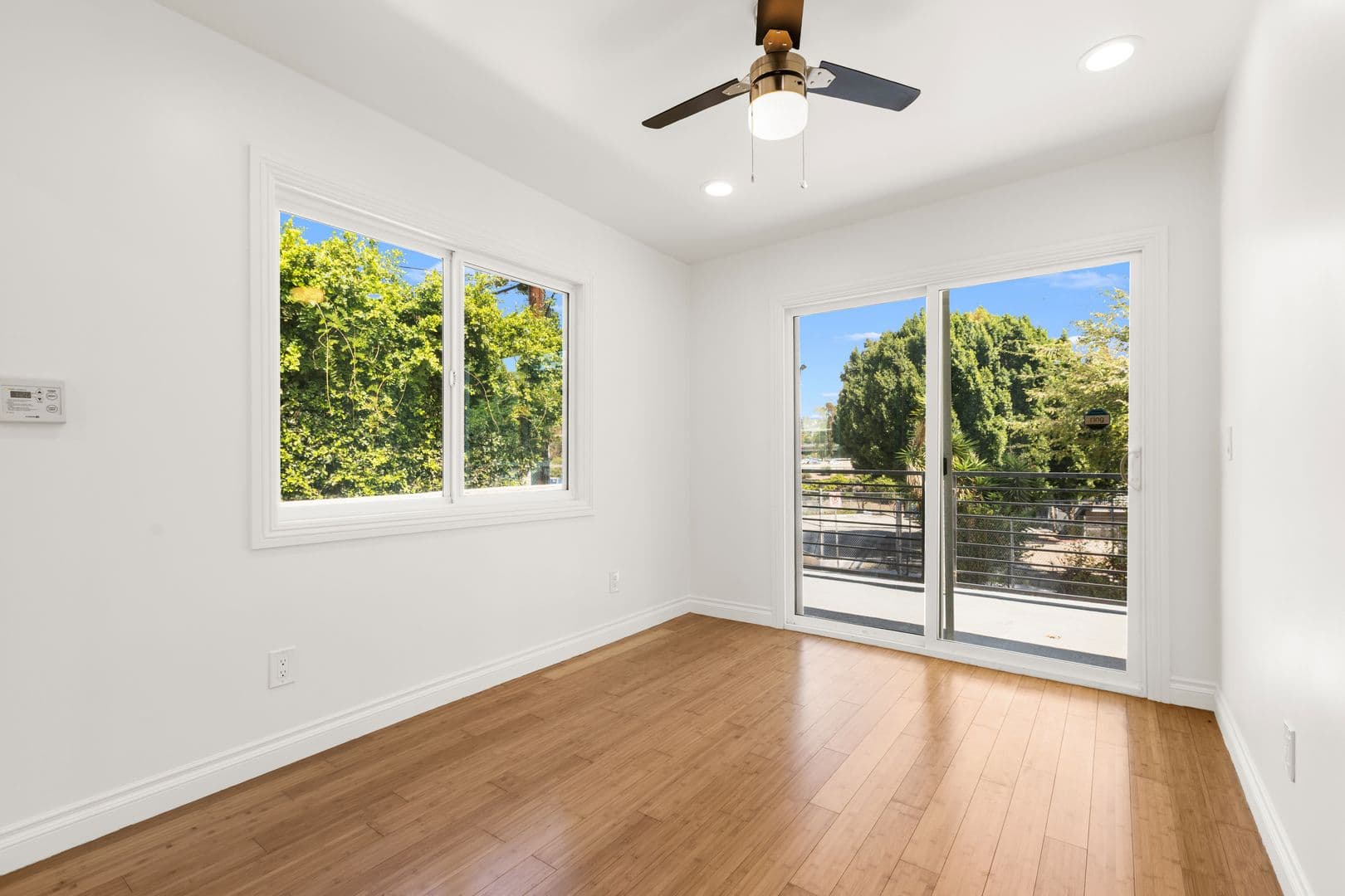 Los Angeles Condo: 2641 Riverside Terrace