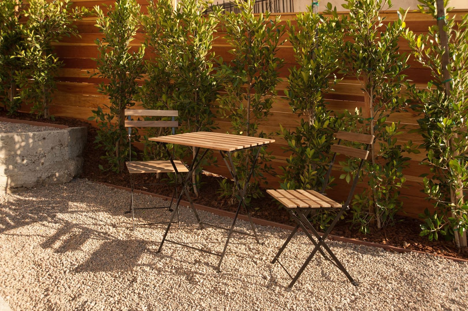 Los Angeles Apartment: 1167 Bellevue Ave.