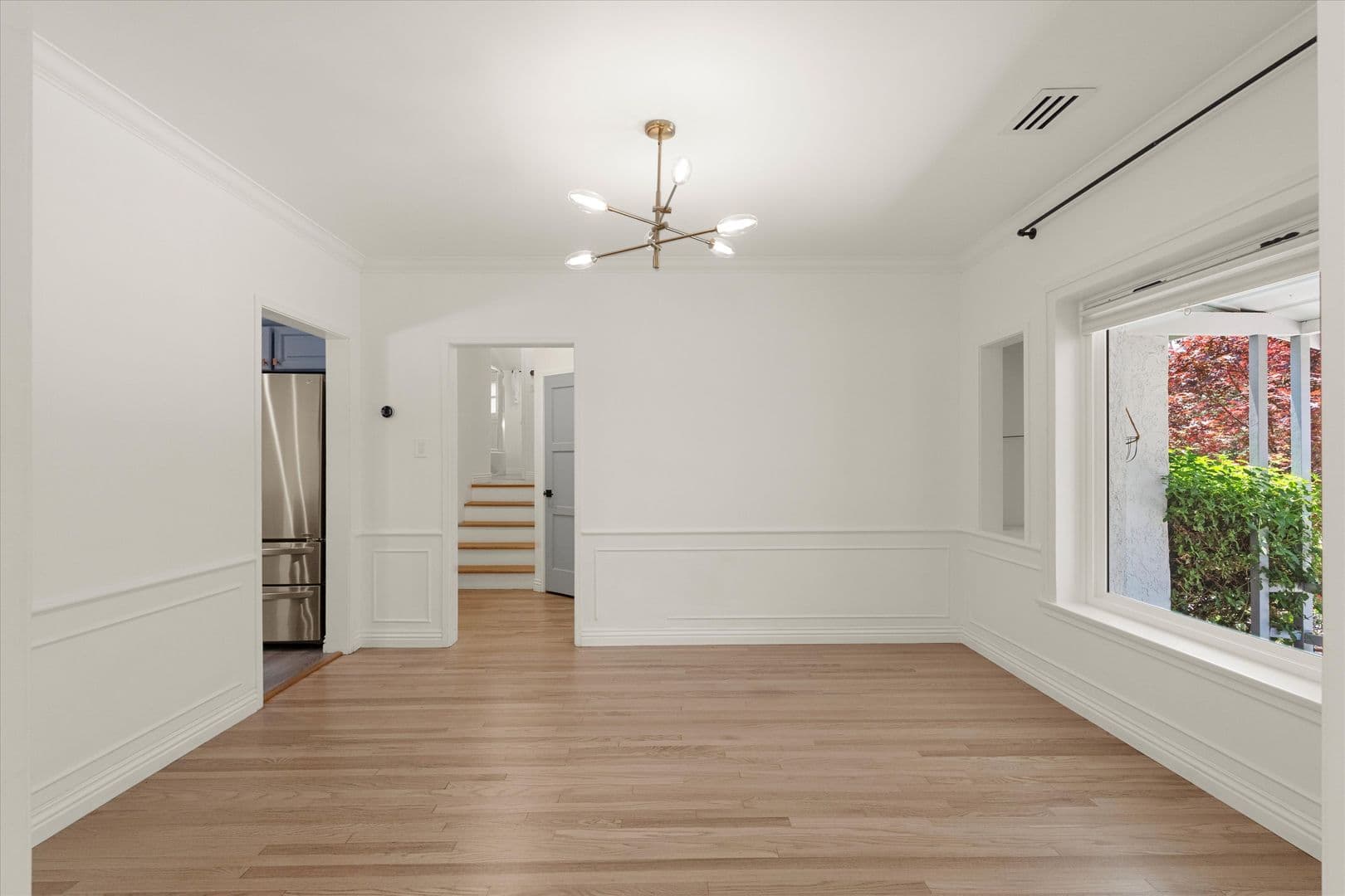 Glendale House: 2714 Hollister Terrace