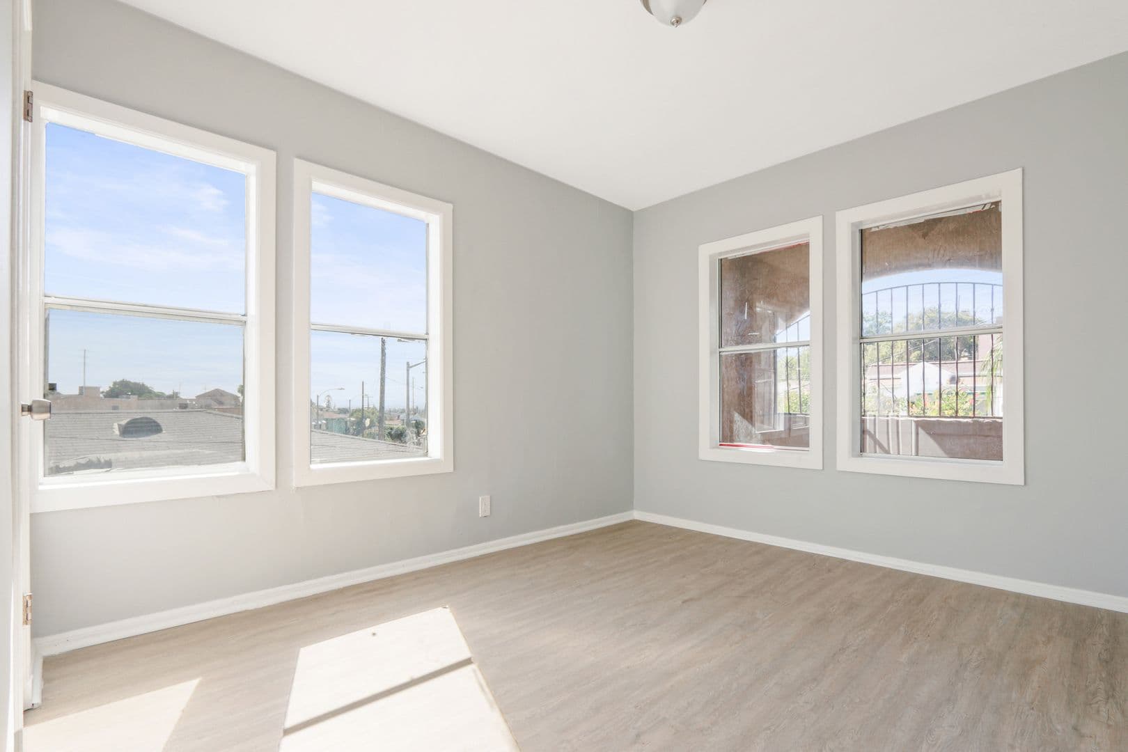 Los Angeles Apartment: 3338 City Terrace Dr