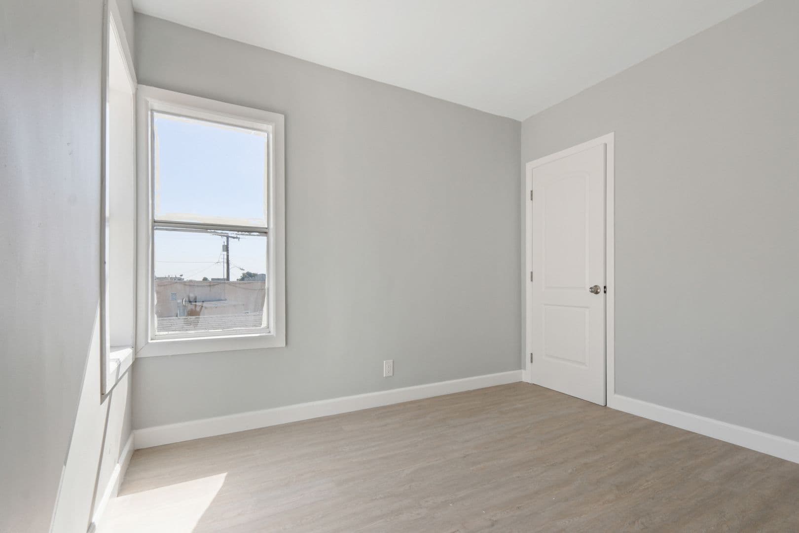 Los Angeles Apartment: 3338 City Terrace Dr
