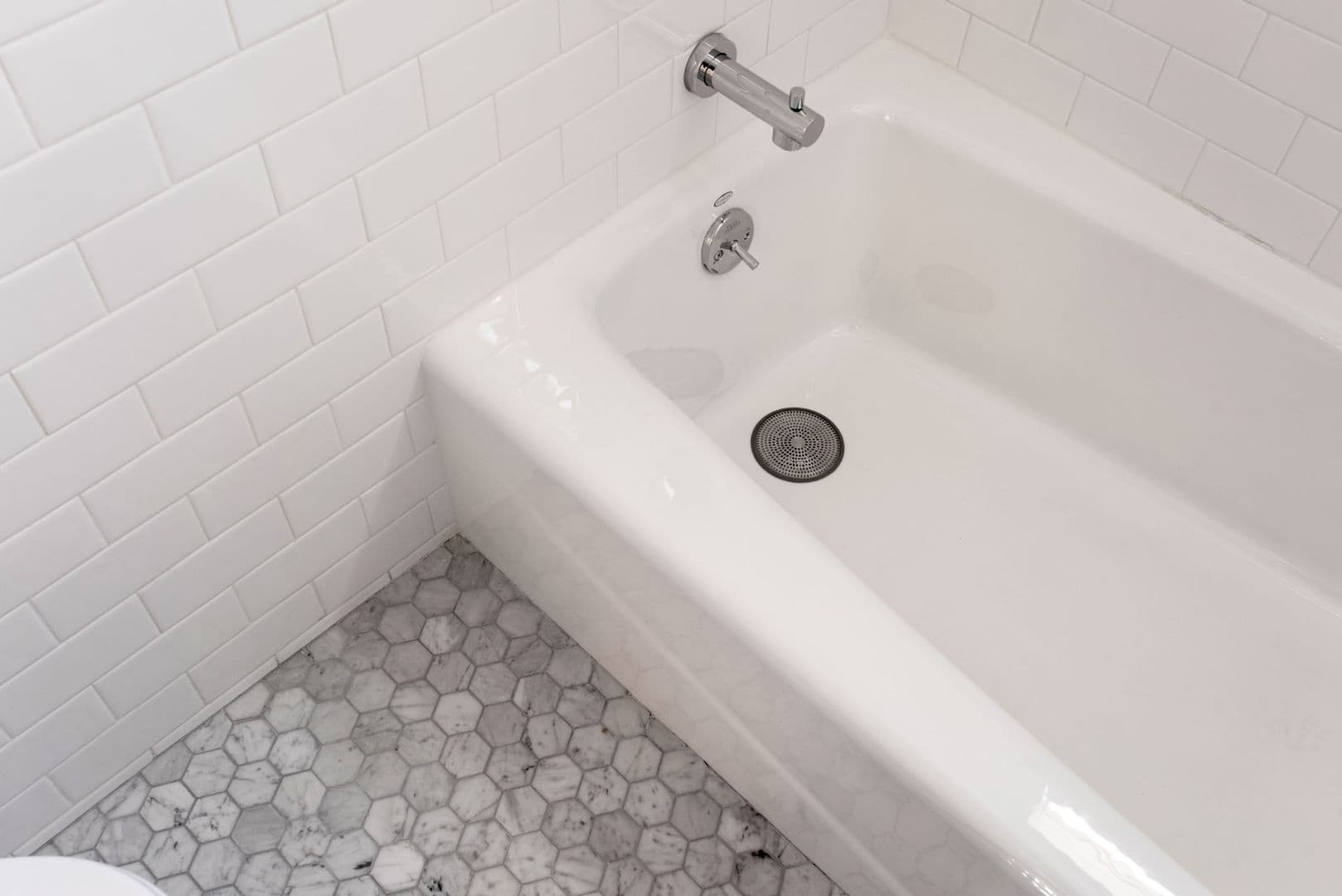 Los Angeles Condo: 2215 Elsinore St.