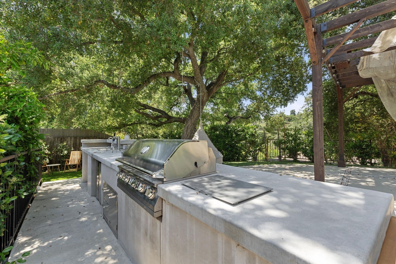Glendale House: 2714 Hollister Terrace
