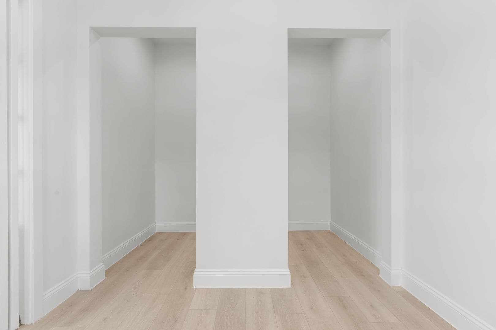 Los Angeles Condo: 341 N Genesee Ave