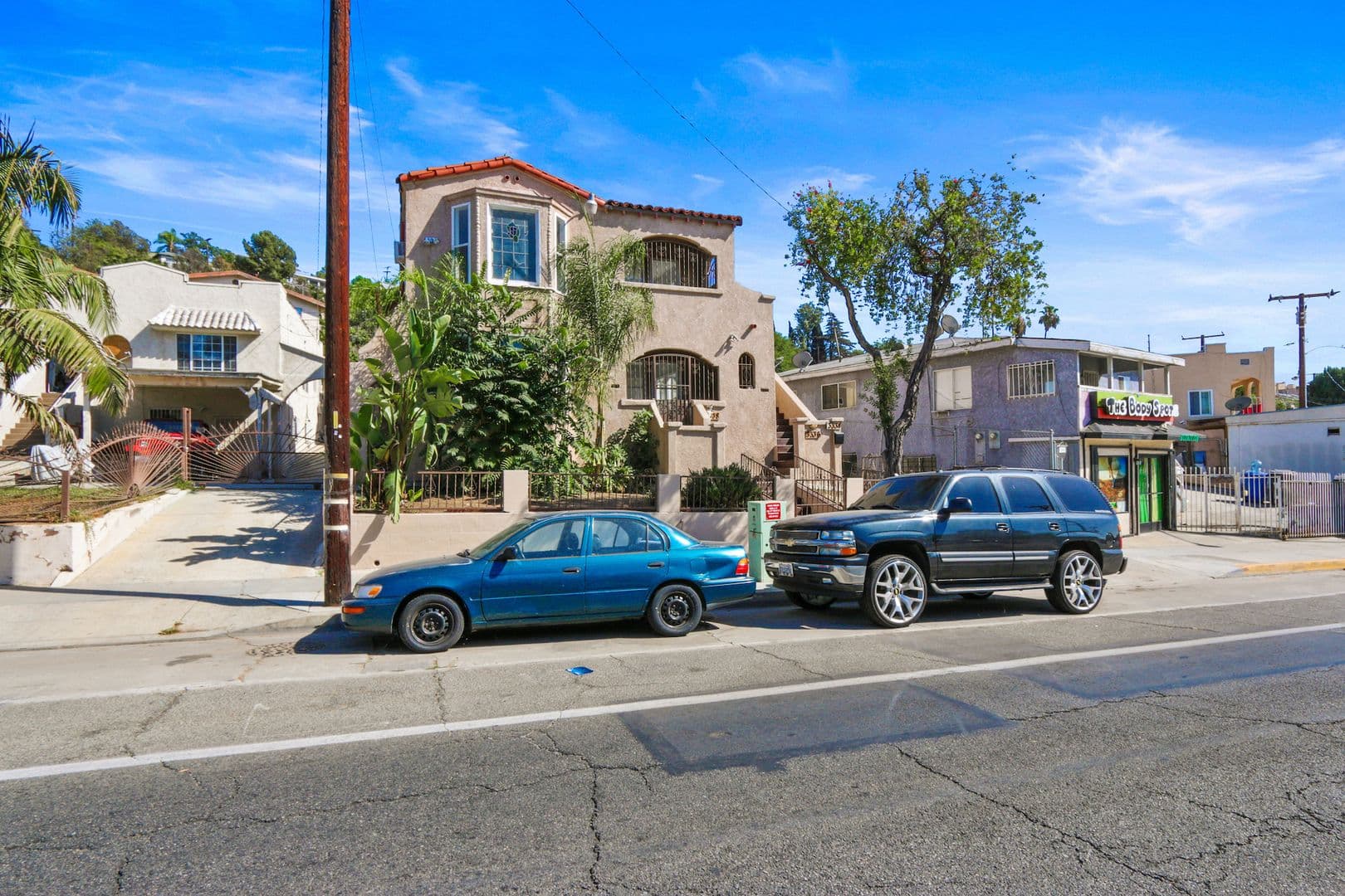 Los Angeles Apartment: 3338 City Terrace Dr