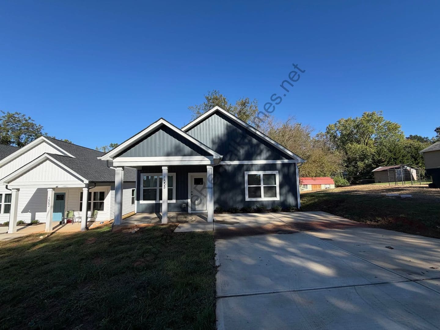 Hickory House: 1558 7th Ave Drive SW