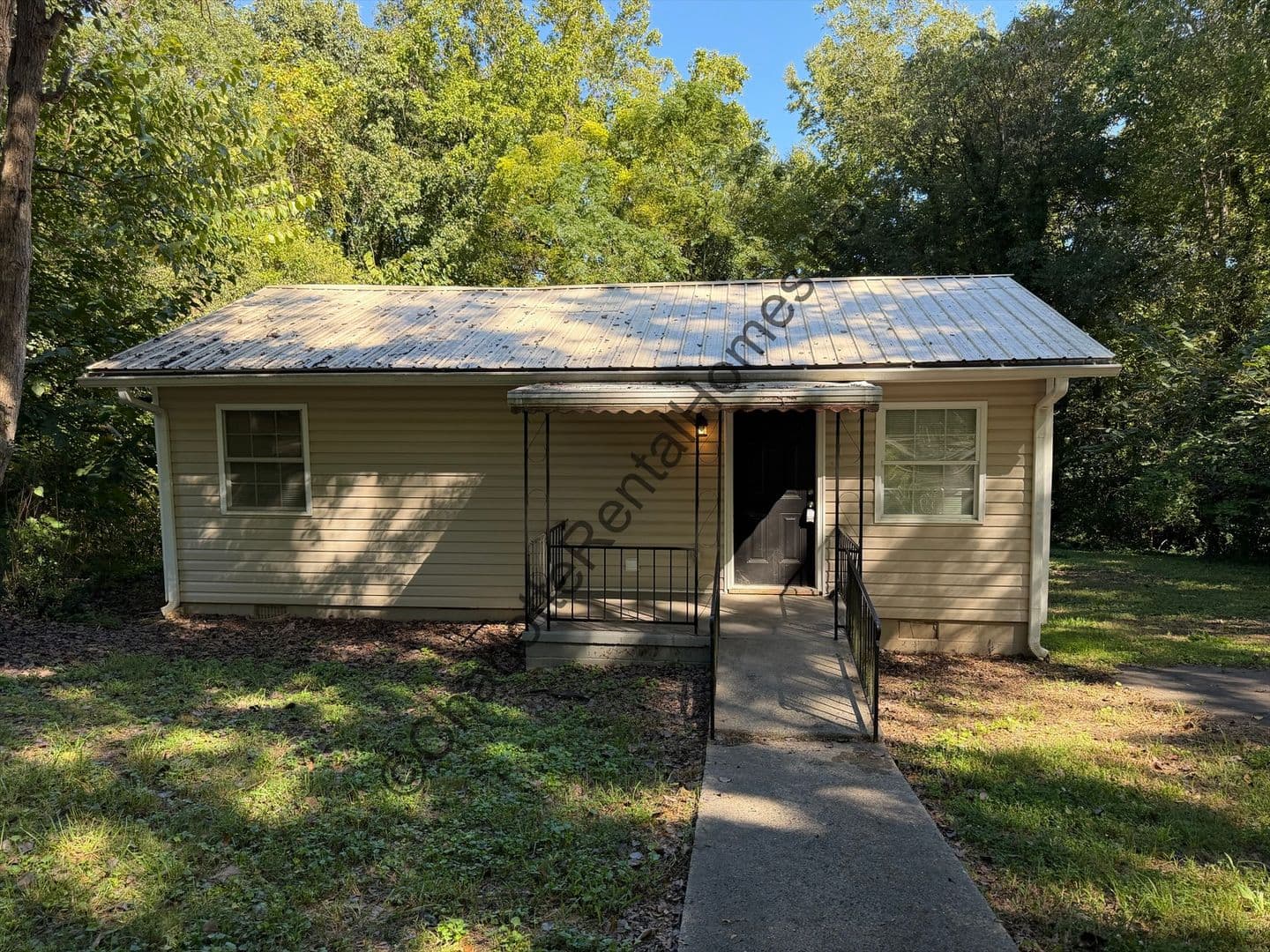 Gastonia House: 2634 Bradford St
