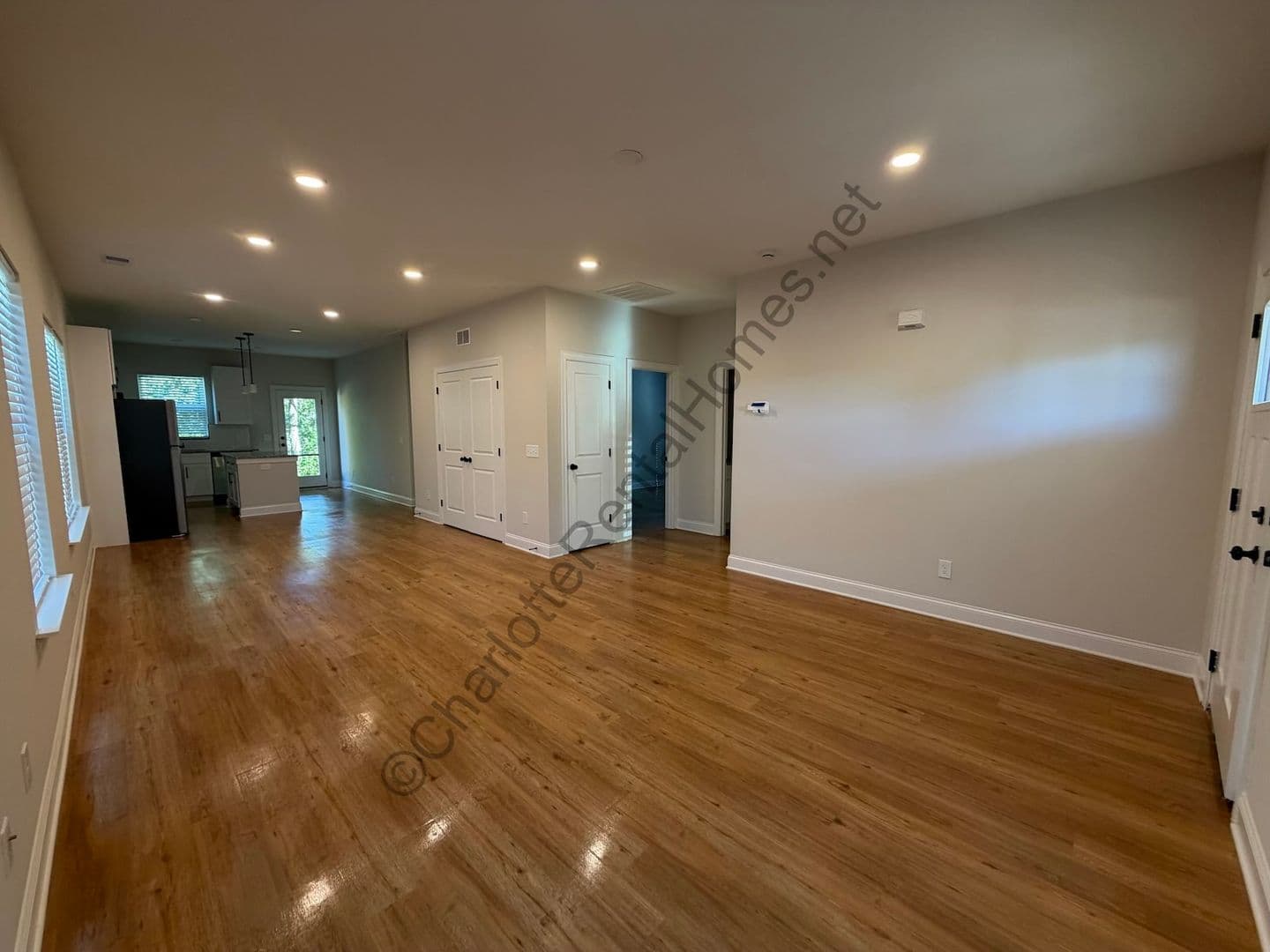 Hickory House: 1558 7th Ave Drive SW
