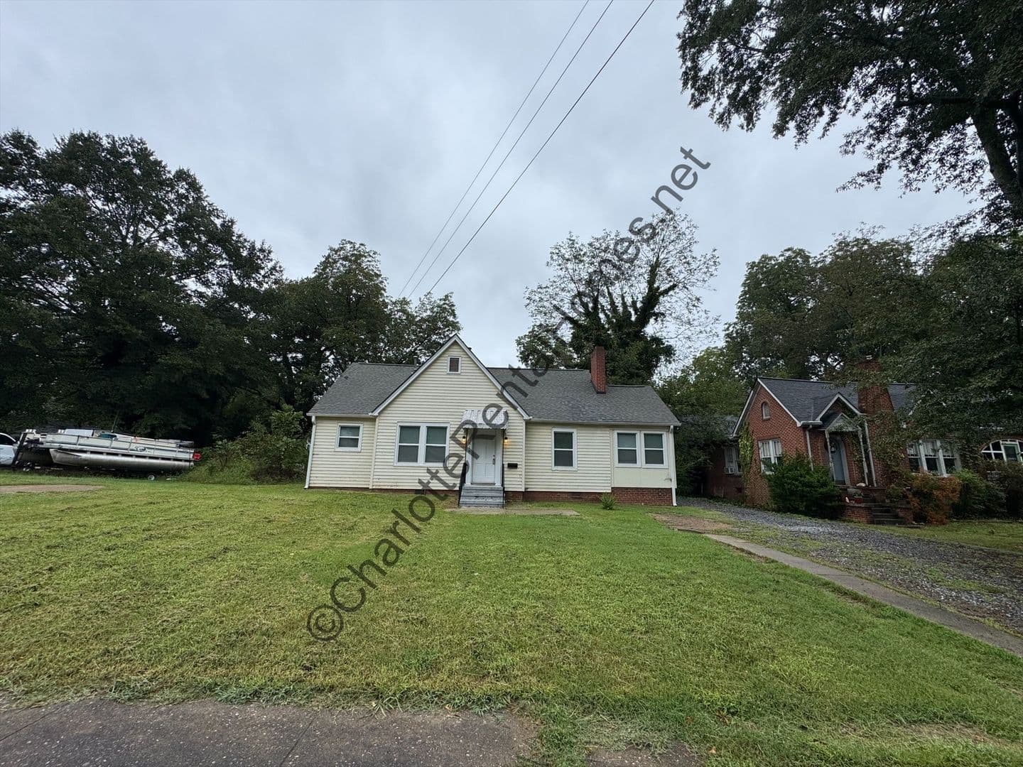 Shelby House: 614 West Graham Street