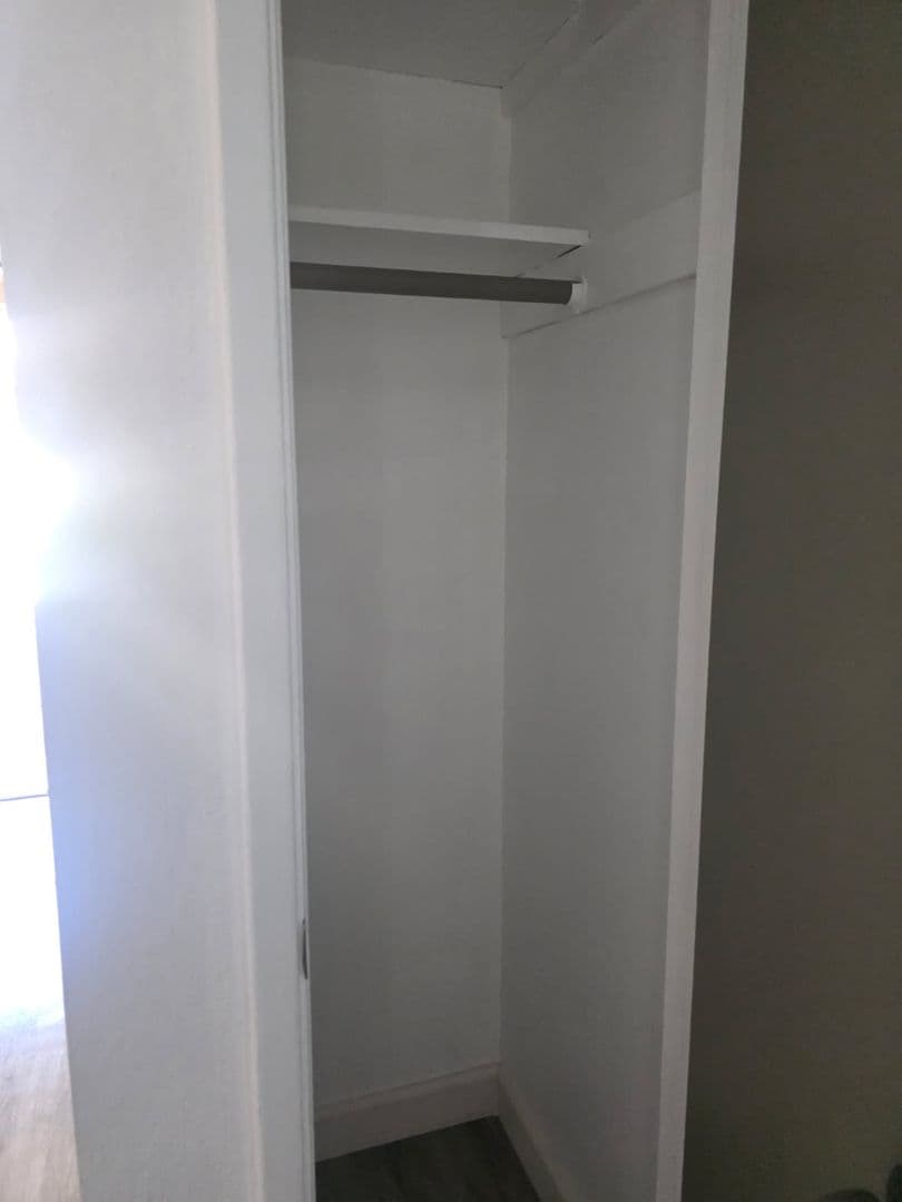 FRESNO Apartment: 2910-20 E. Huntington