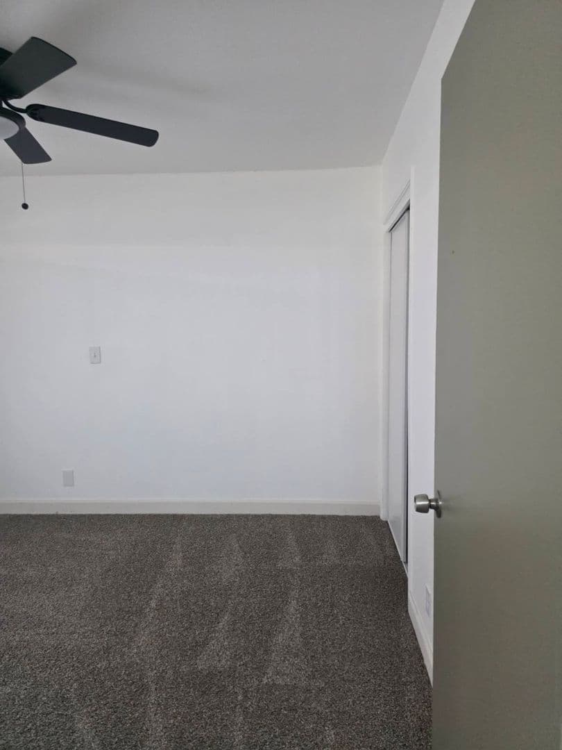 FRESNO Apartment: 2910-20 E. Huntington