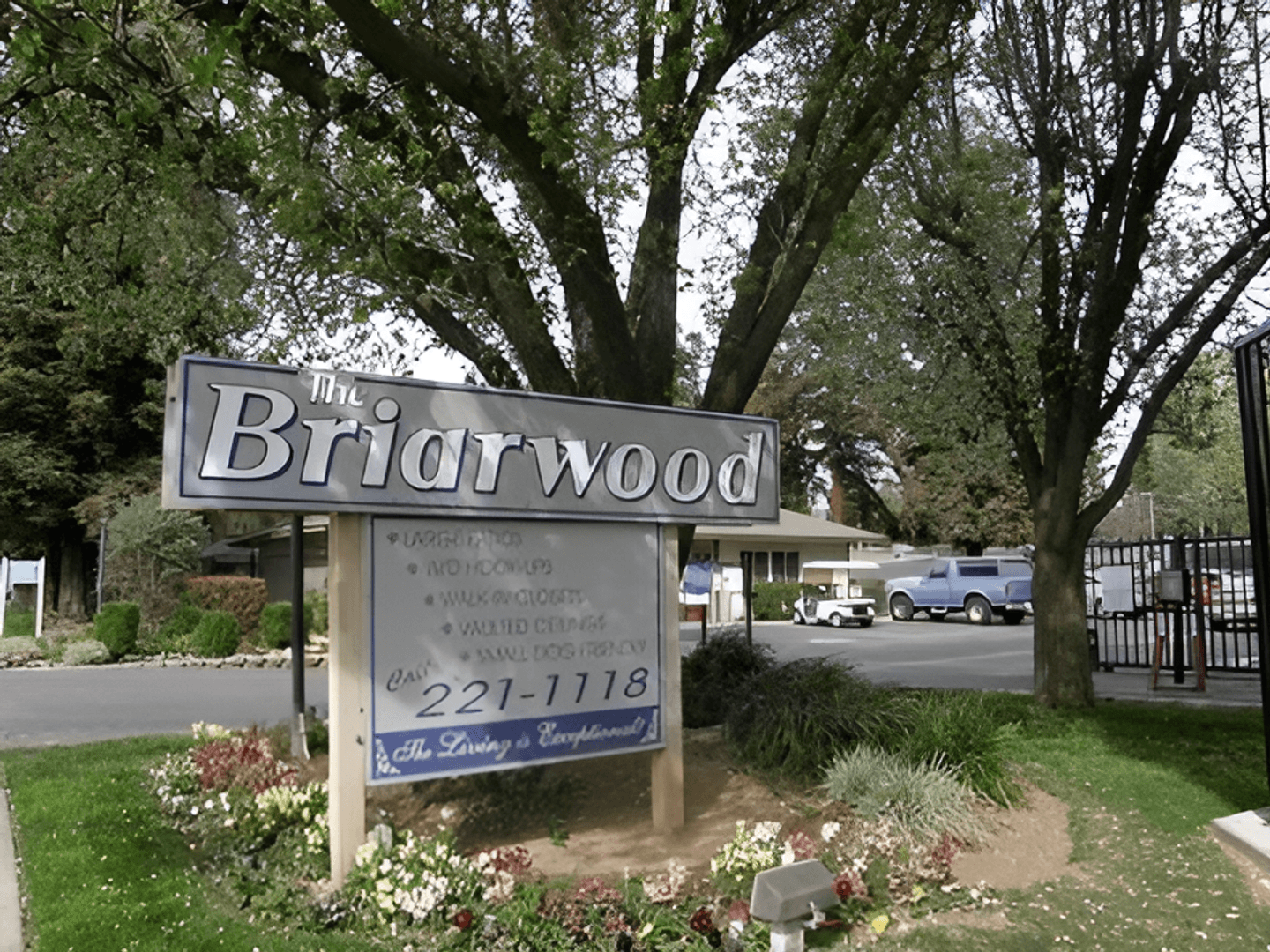 FRESNO Apartment: 4144 N VALENTINE AVE