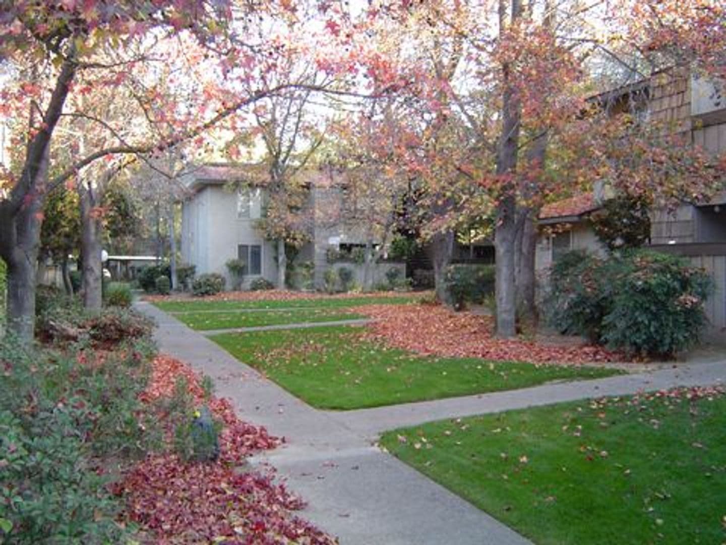 FRESNO Apartment: 5739 N CEDAR AVE, APT 125