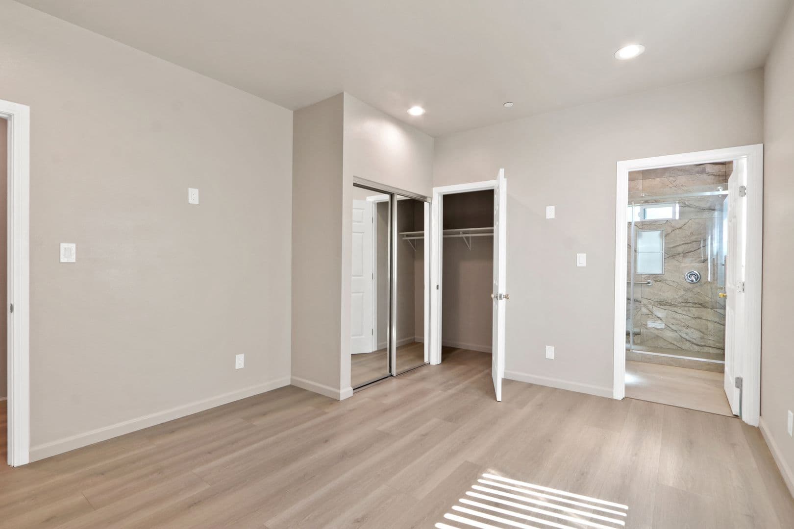 Whittier Apartment: 10838 Carmenita Road