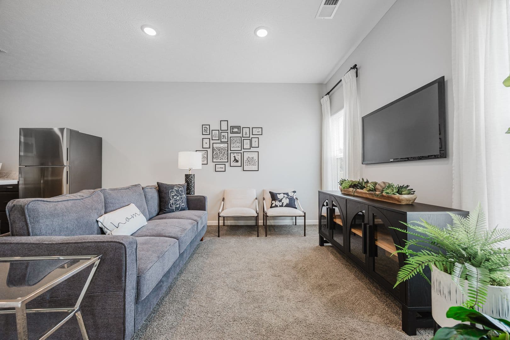 Pataskala Apartment: 11 Woodford Way