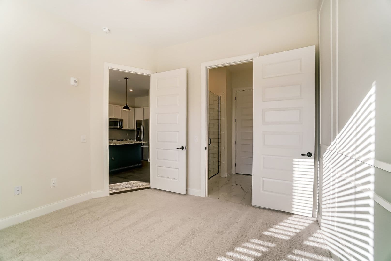 Columbus Apartment: 1079 N. High St.