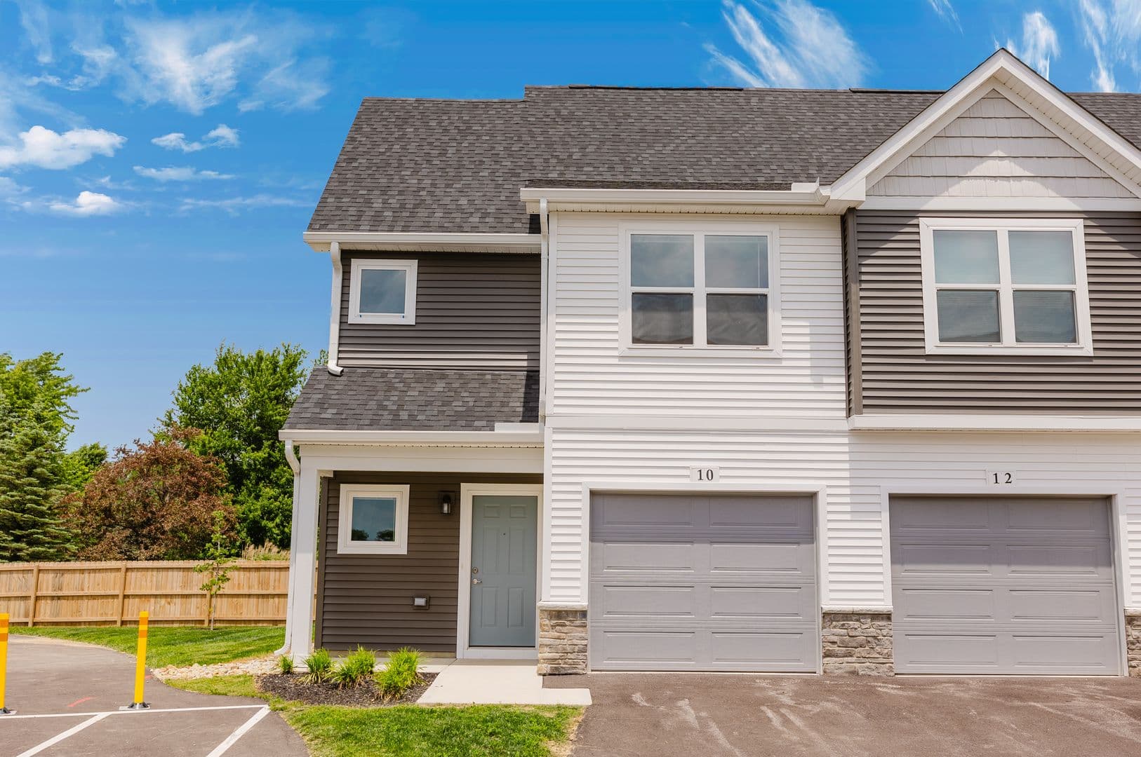 Pataskala Apartment: 11 Woodford Way