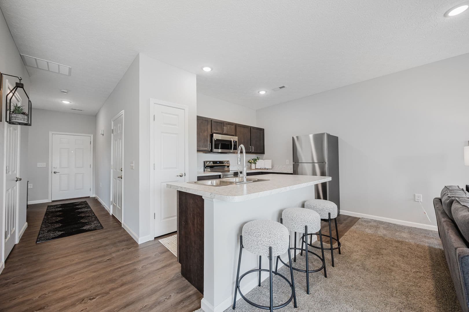 Pataskala Apartment: 11 Woodford Way
