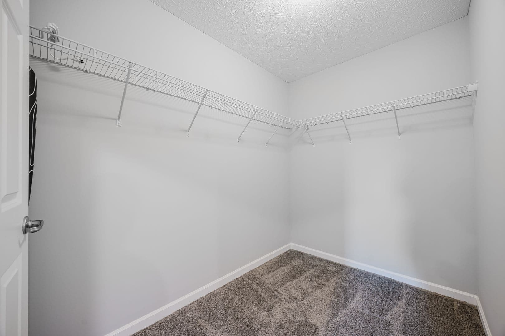 Pataskala Apartment: 11 Woodford Way