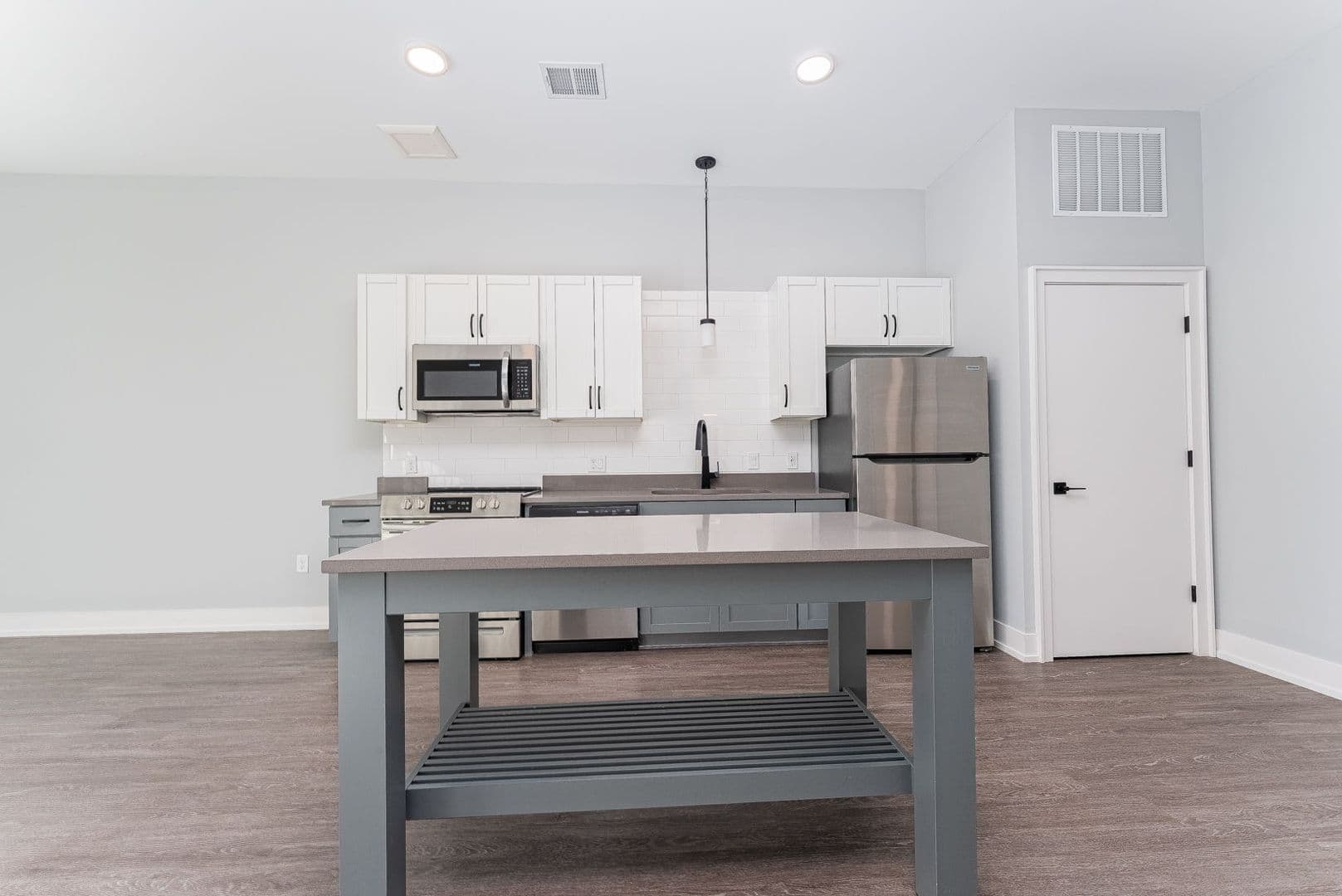 Columbus Apartment: 750 E. Broad Street