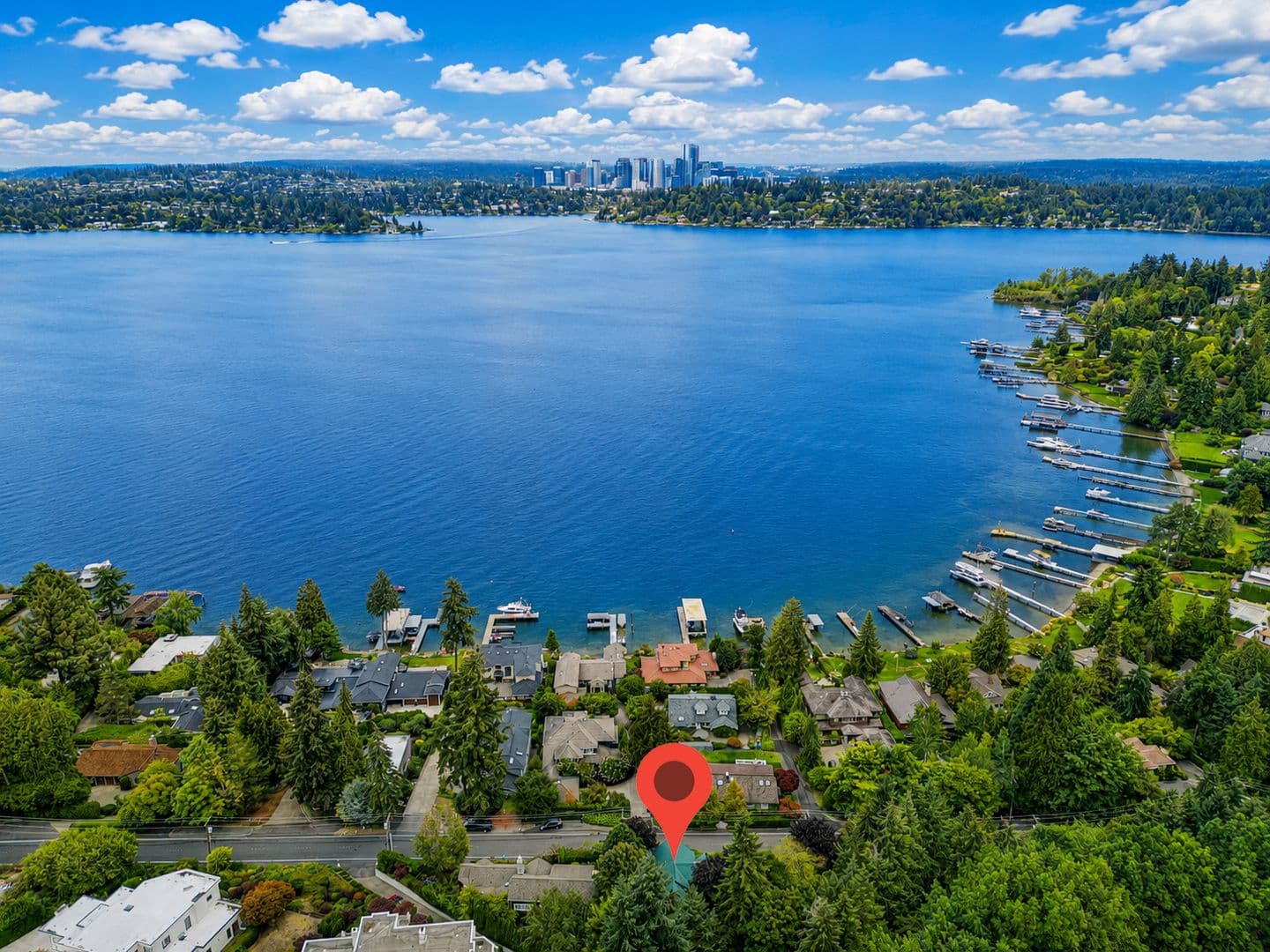 Mercer Island House: 7275 N Mercer Way