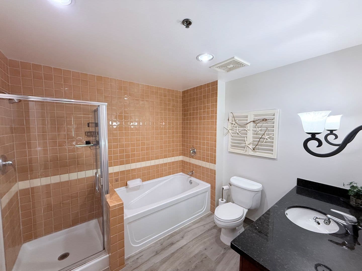 Henderson House: 30 Strada Di Villaggio