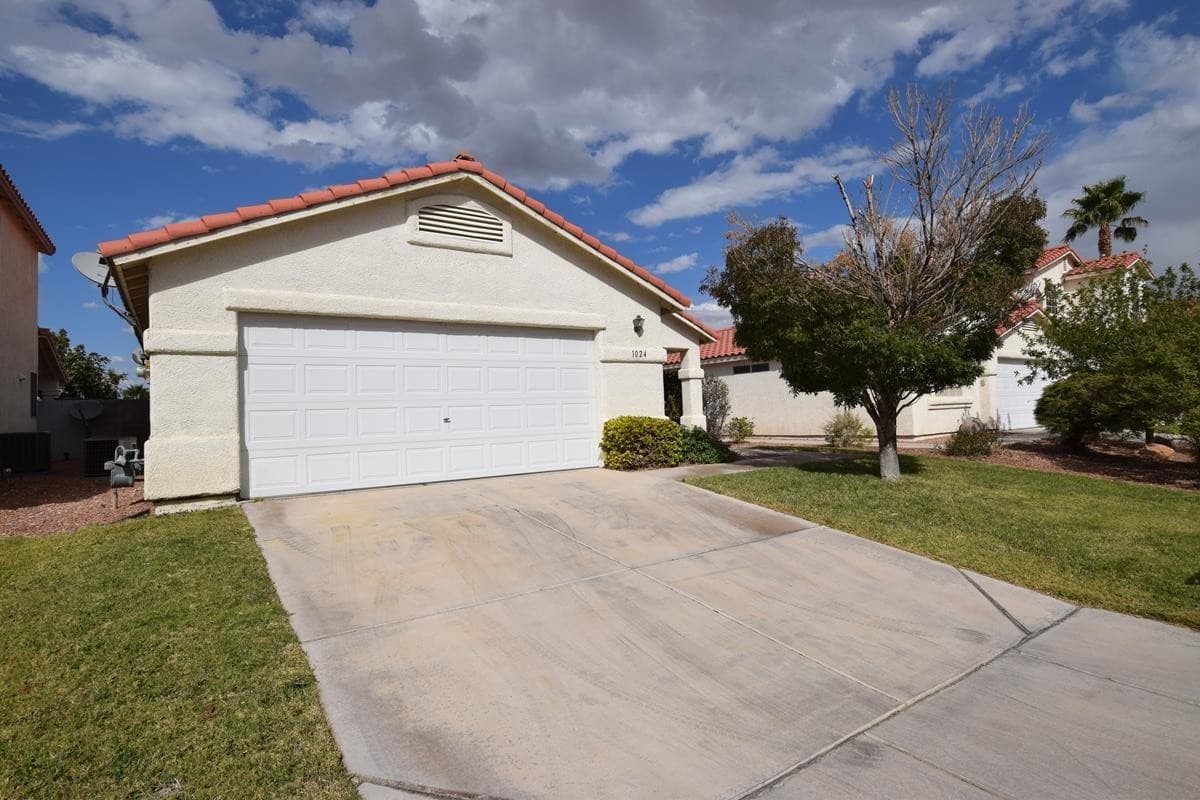 Las Vegas House: 1024 Clover Tip