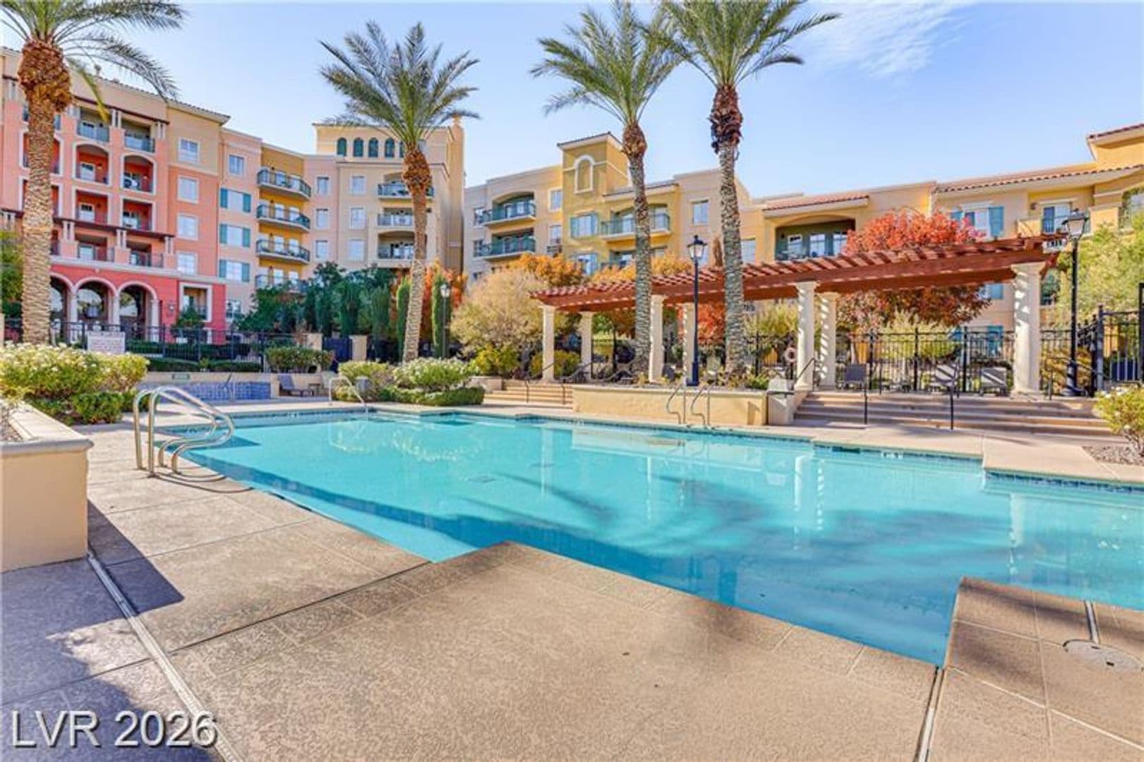 Henderson House: 30 Strada Di Villaggio