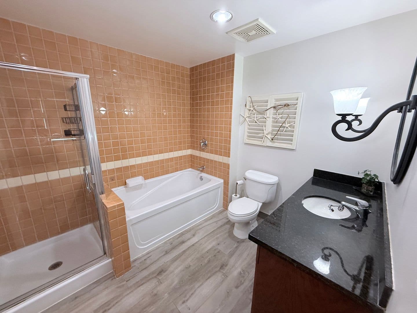 Henderson House: 30 Strada Di Villaggio