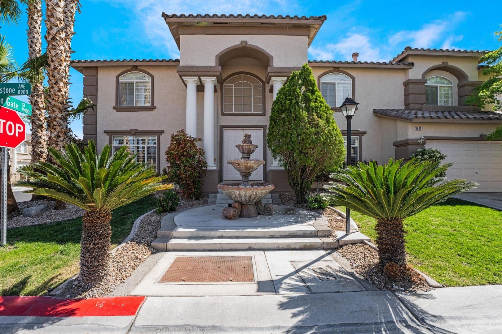 Las Vegas House: 8901 Goldstone Ave.