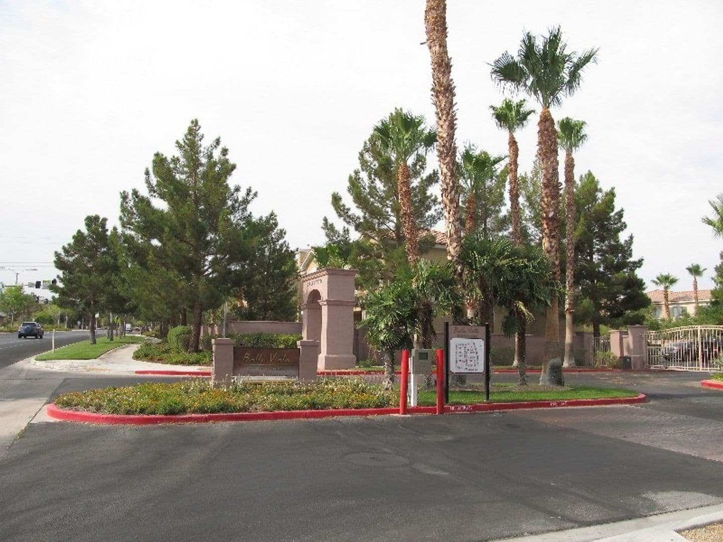 Henderson House: 251 S. Green Valley Pkwy #1012