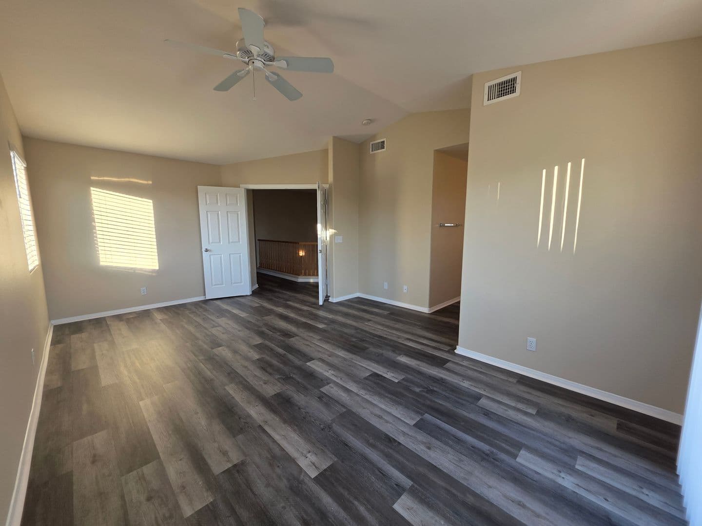 Las Vegas House: 748 Maccabe Ave
