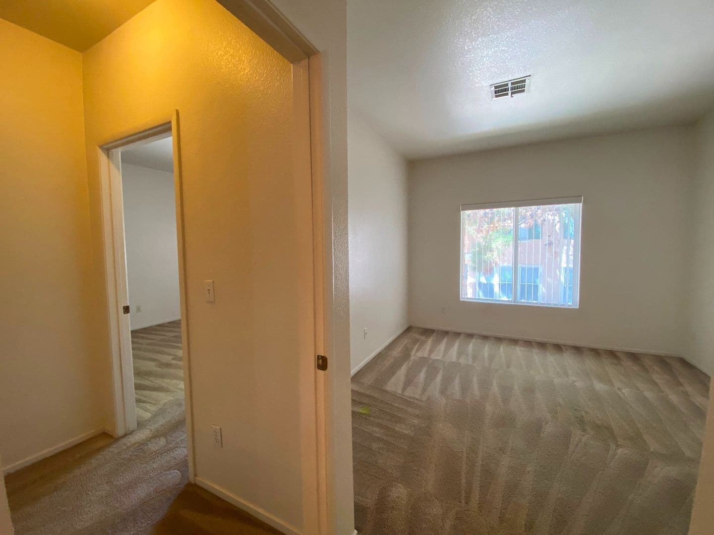 Henderson House: 251 S. Green Valley Pkwy #1012