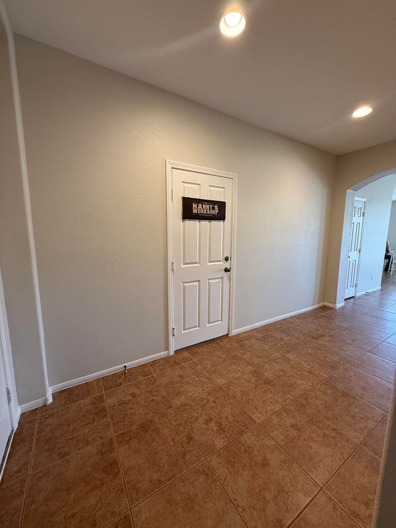 Las Vegas House: 7621 Port Orchard Ave.