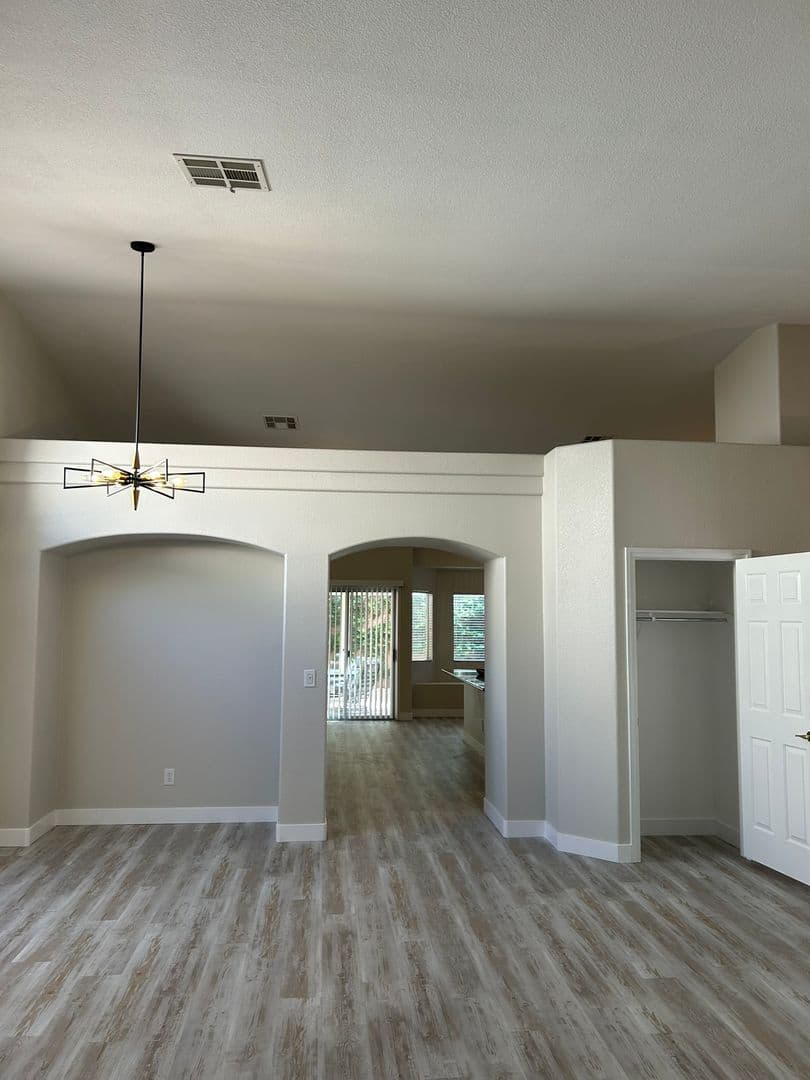 Henderson House: 1164 Mirage Lake St.