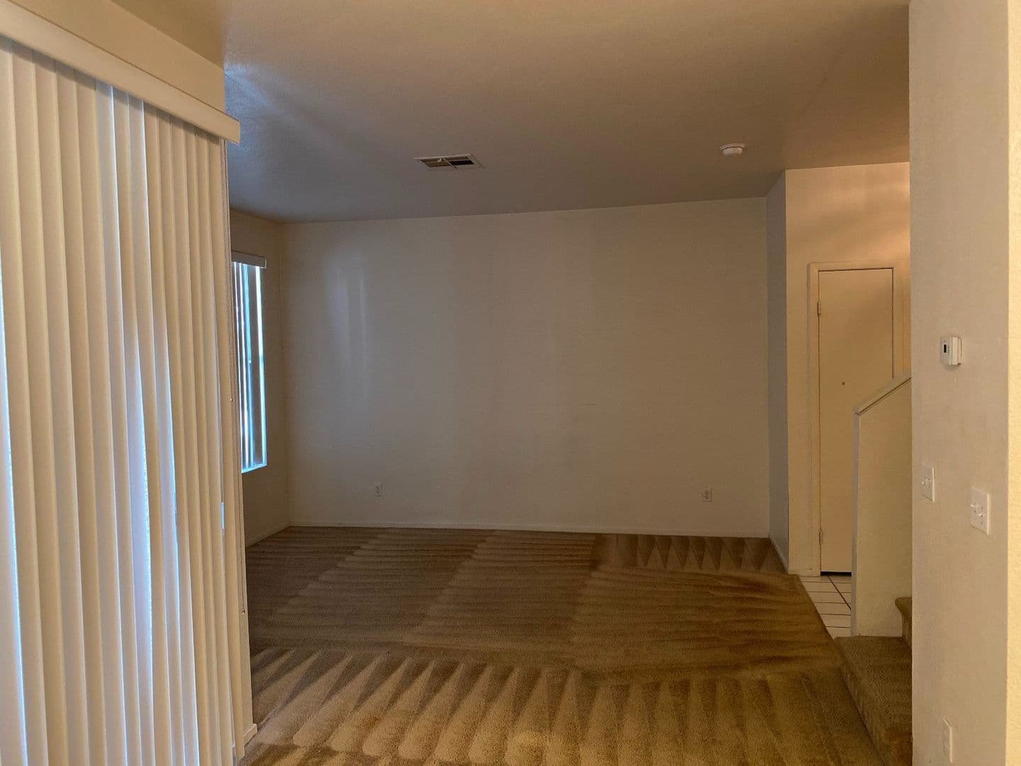 Henderson House: 251 S. Green Valley Pkwy #1012