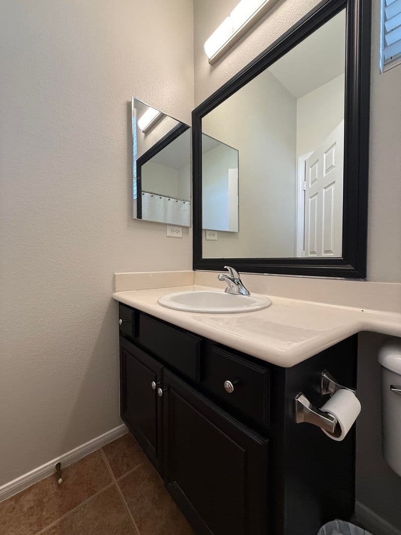 Las Vegas House: 7621 Port Orchard Ave.