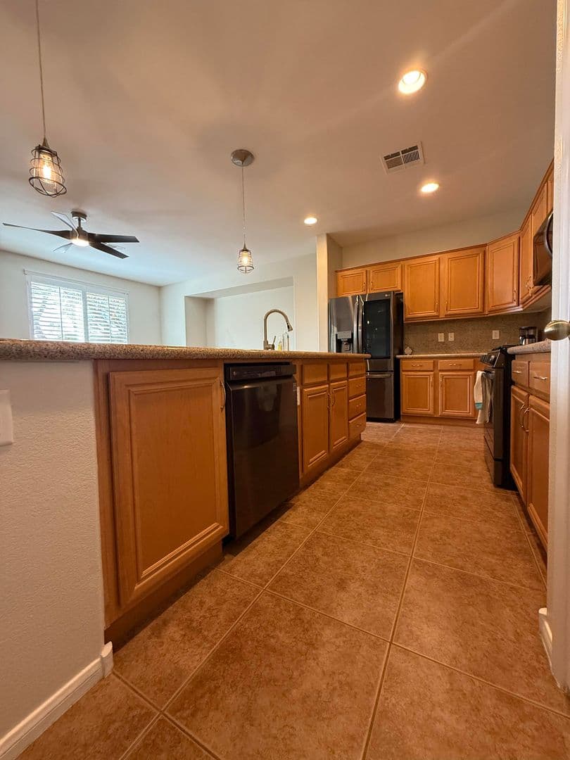Las Vegas House: 7621 Port Orchard Ave.