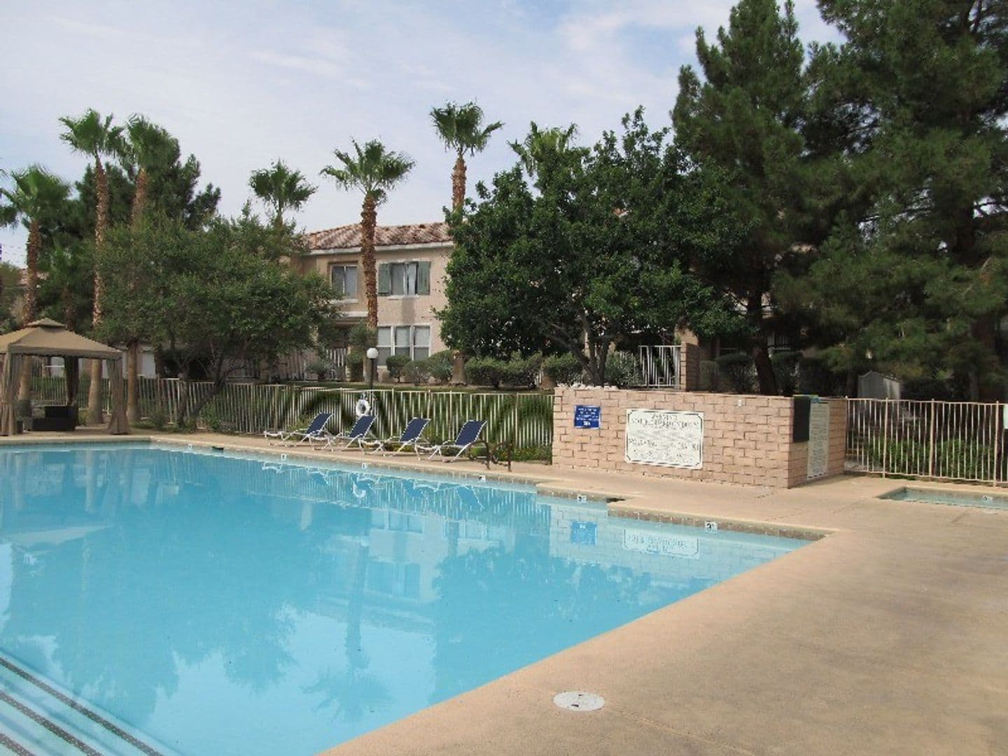 Henderson House: 251 S. Green Valley Pkwy #1012