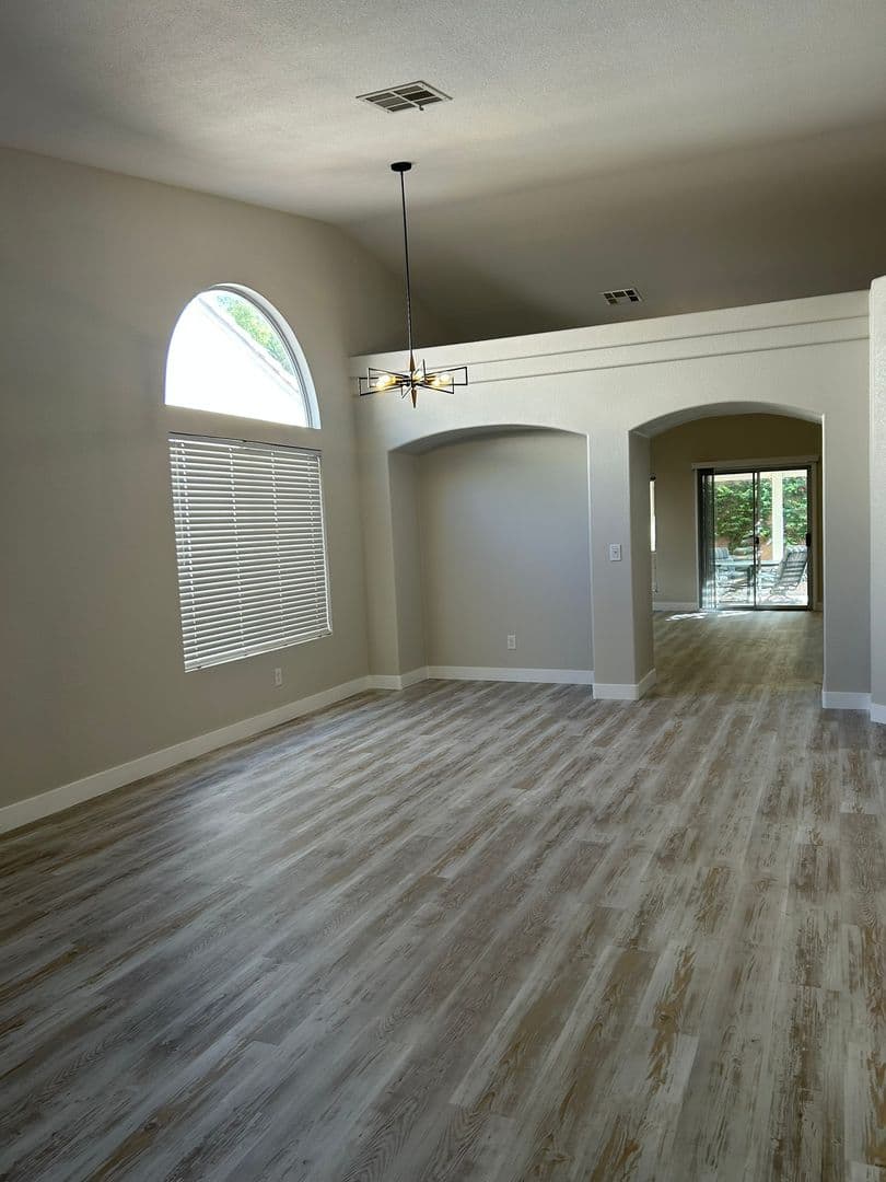 Henderson House: 1164 Mirage Lake St.