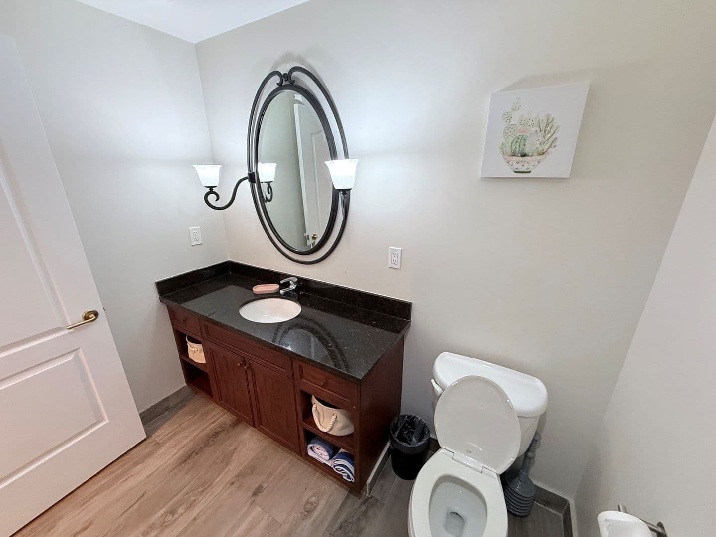 Henderson House: 30 Strada Di Villaggio